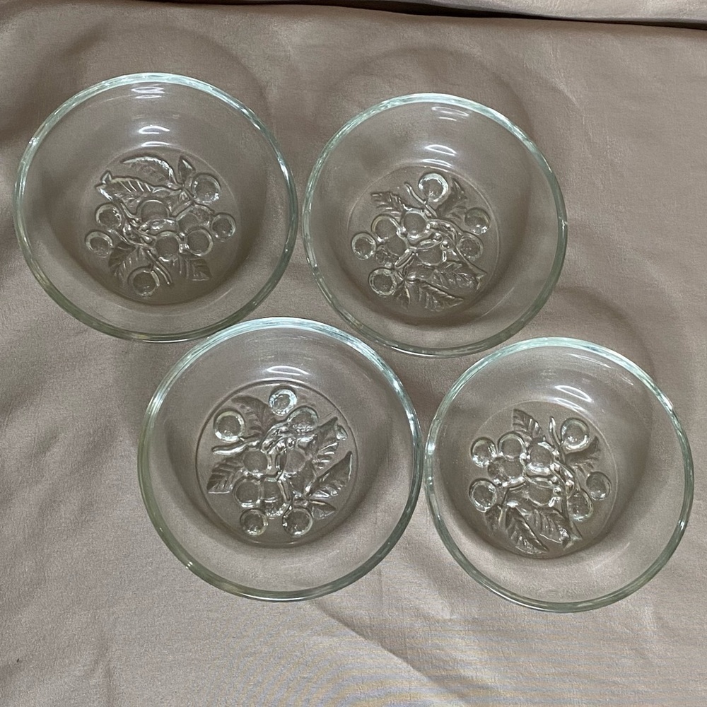 Set of 4 Shallow Dessert Bowls